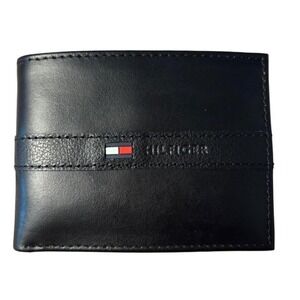 Tommy‎ Hilfiger Mens Black Leather Bifold Wallet with ID Window and Logo Stripe